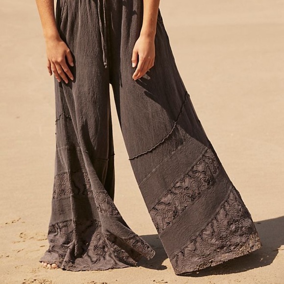 SOLD NWT Field of Dreams Wide Leg Pants - Picture 3 of 9